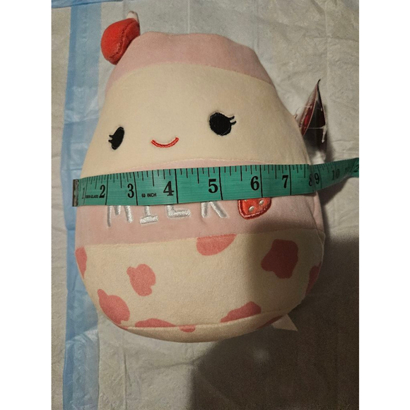 Squishmallow Plush Toy (Amelie Strawberry Milk) 8" inches NEW - Picture 9 of 10